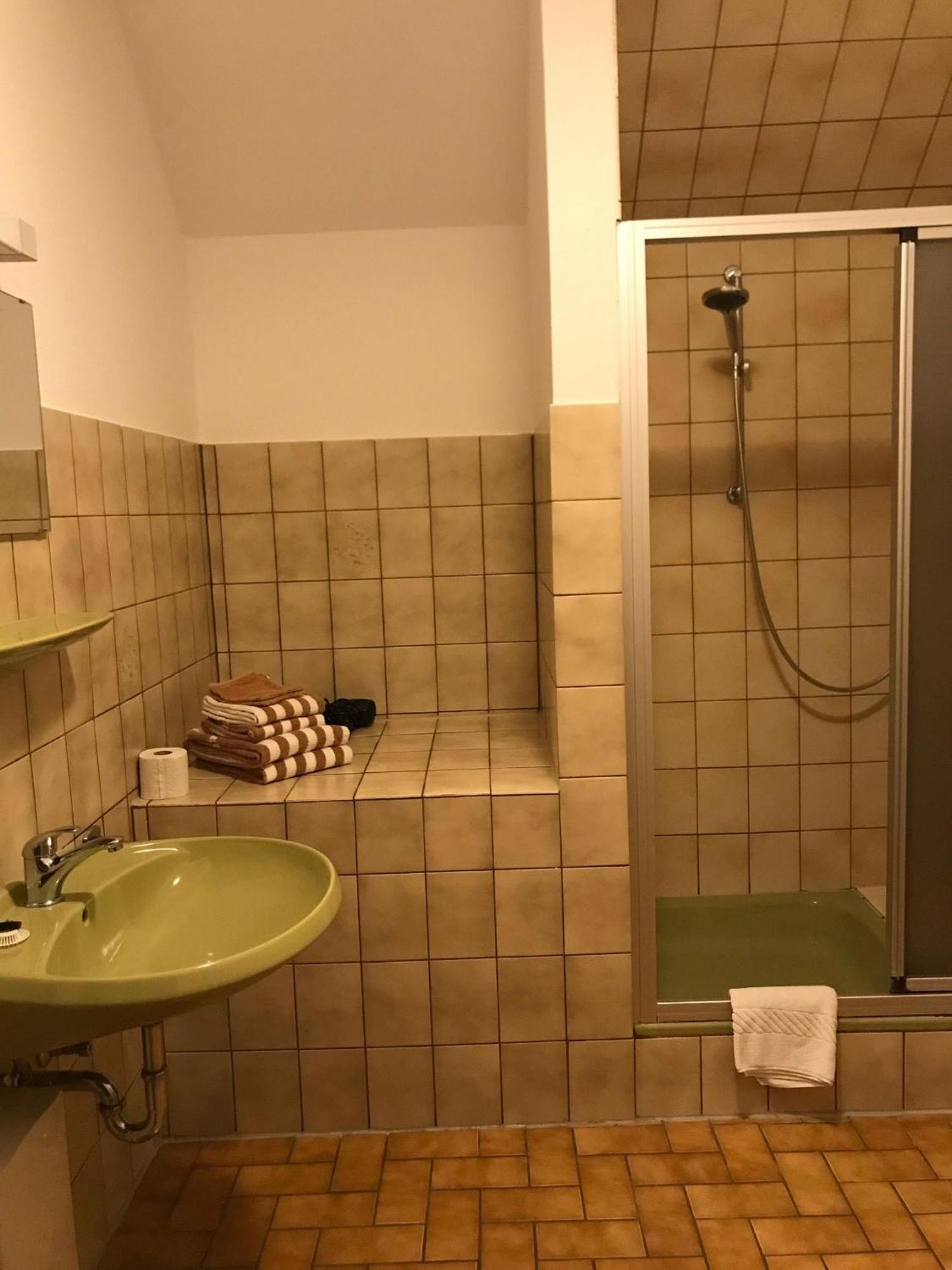 Gulfhof Friedrichsgroden Farm stay *